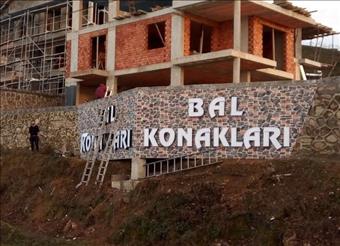 BAL KONAKLARI